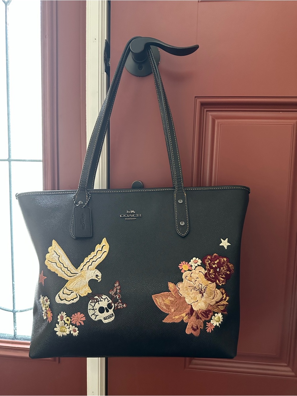 Coach Tattoo Embroidered City Zip Tote-includes Coach Dust Bag - Picture 2 of 16